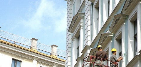External refurbishment in progress of commercial decorating